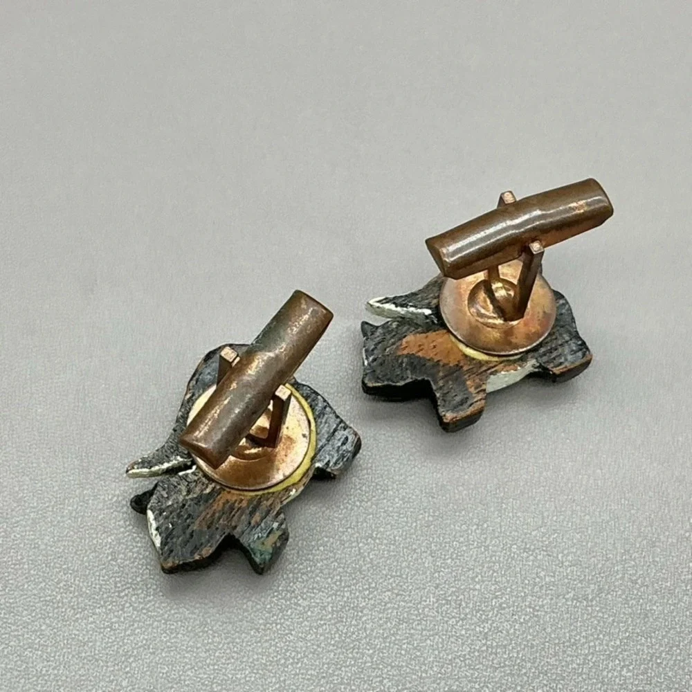 Vintage Skunk Cufflinks Hand Painted Figural Black White Wood Novelty Pat Pend